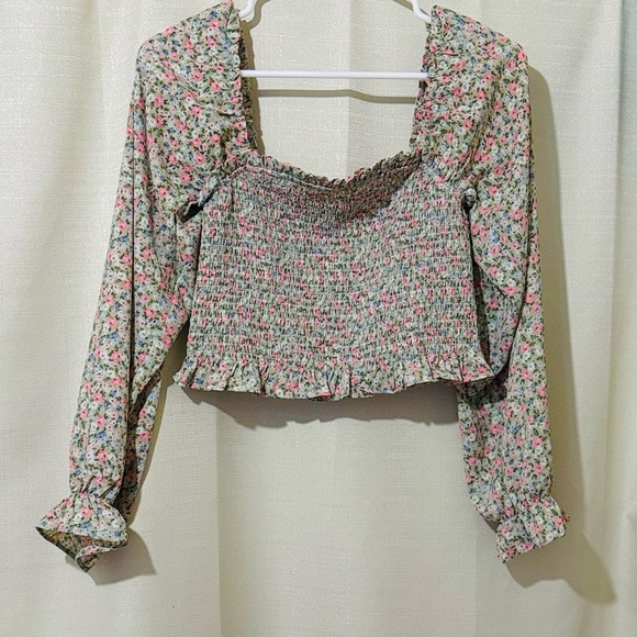 Forever21 Floral Cropped Ruched Top, Juniors Medium - Picture 6 of 6